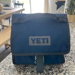 Navy yeti day trip lunch pale
